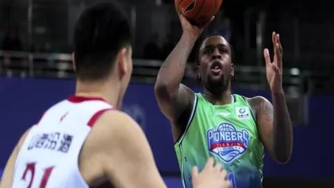 2026中超赛季黑马强势崛起！亿元投资铸就冲冠传奇，一触即发谁能争锋？